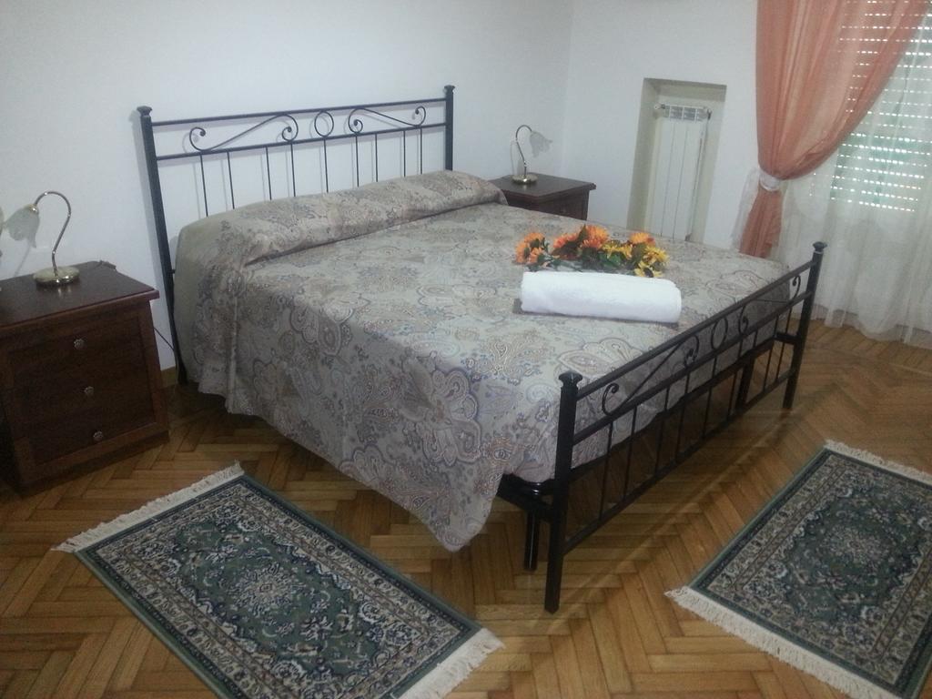 Amico Del Sole Panzió Róma Szoba fotó